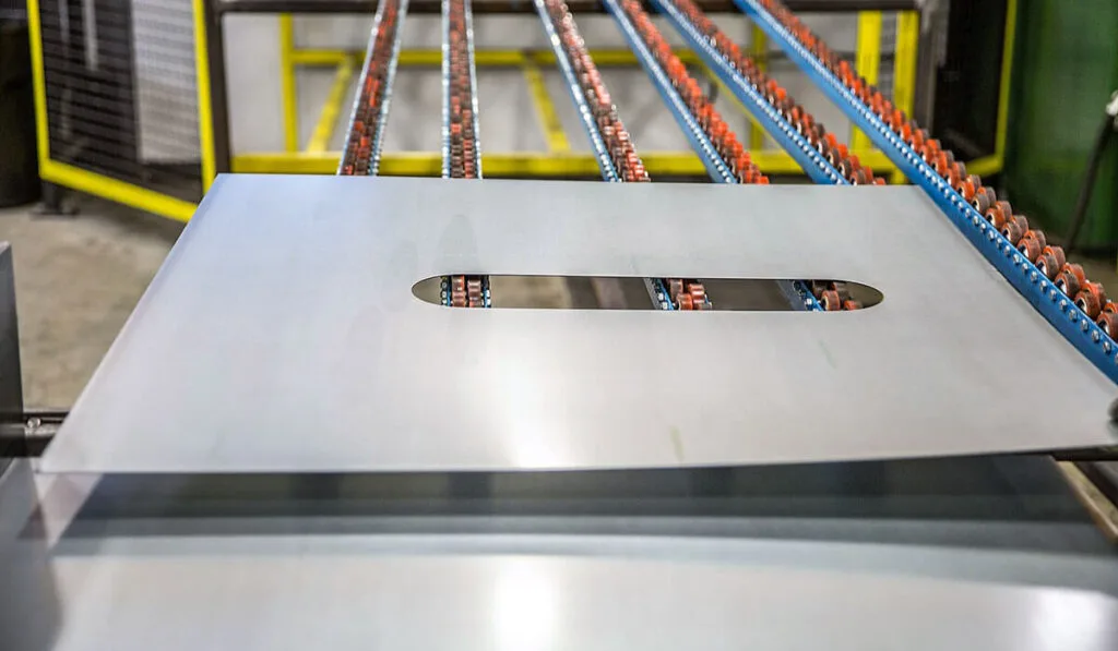 LIGNE DE COUPE À LONGUEUR 2