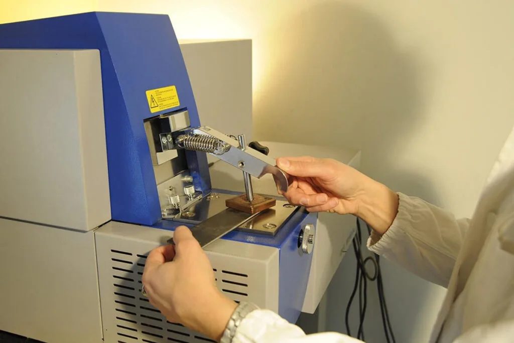 Analyse der chemischen Zusammensetzung