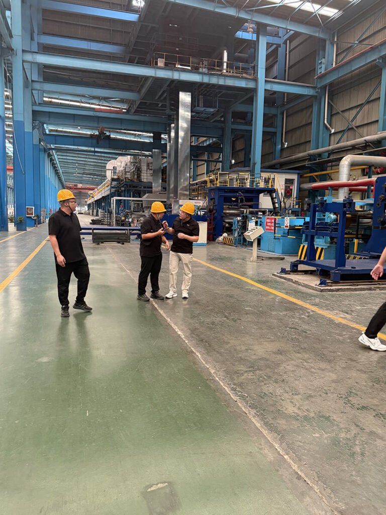 Argentine Client Visits Hengze Steel Group 6 Argentine customers visited Hengze Steel Group8